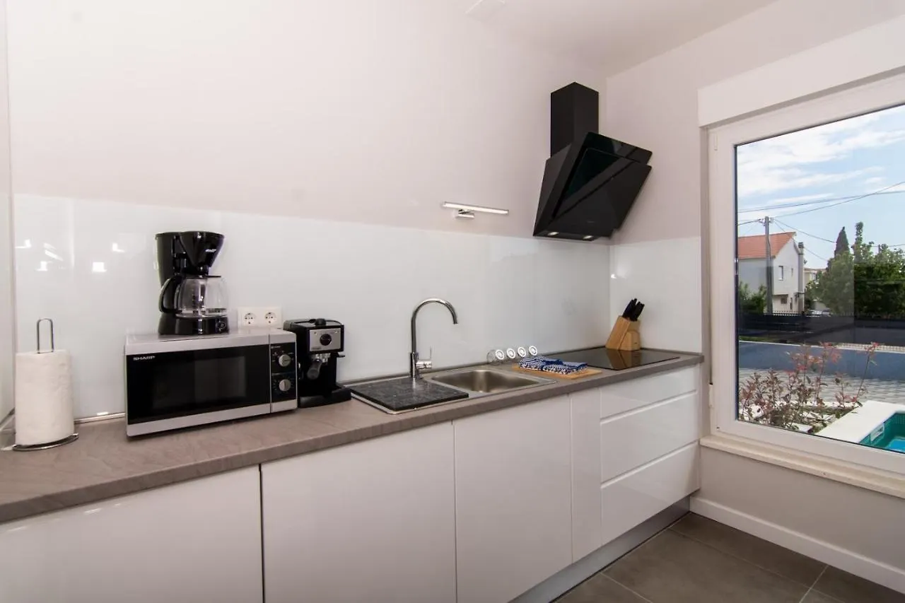 Luxury Villa Split Lady 2 With Private Pool Near The Beach In Split - Kastel Kambelovac Kastela